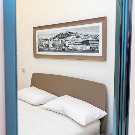 Fian Apartment 2.0 Наполи Екстериор снимка
